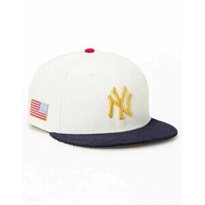 New Era 59FIFTY NY Yankees‎ Men's 7 1/2 Fitted Hat Cream